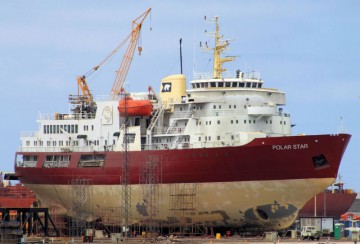 Два ледокола спасут «ледяной» провал Америки