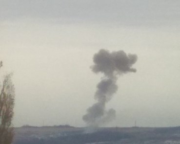 УкроСМРАДы показали, как произошел "подрыв 9 танков ДНР" под Торезом