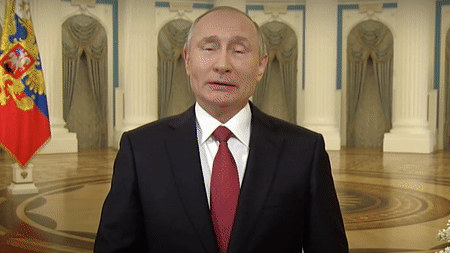 "Мы всегда в долгу перед вами". Владимир Путин поздравил женщин с 8 Марта — видео