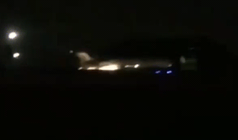 В Иране загорелся самолет с сотней пассажиров на борту