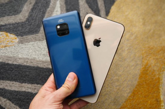 Сравнение Apple iPhone XS Max и Huawei Mate 20 Pro