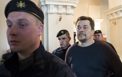 Литовец обманул Facebook и Google на $123 млн