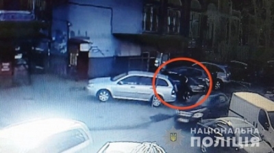 Одесские «майданщики» «в свободное время» обворовывали автомобили