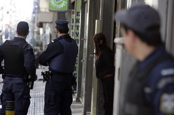 В Греции задержали россиянина из списка "Миротворца" по запросу Украины