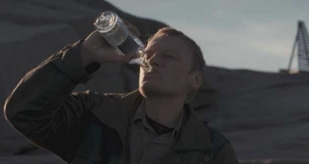 Серебряков очень страдает и хочет российских денег