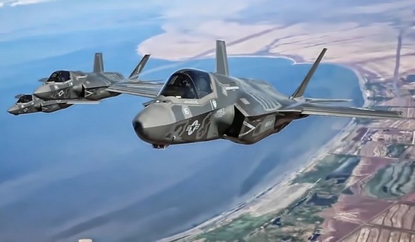 В США признали "российское происхождение" истребителя F-35 | В Штатах испытали дрон, который не жалко