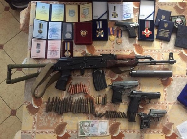 Эхо АТЫ: оружие везде и много