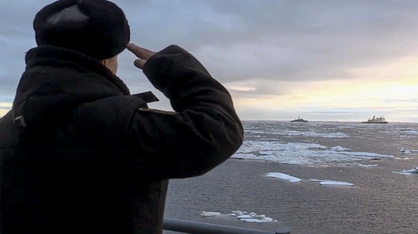 Военные встали на защиту Севморпути