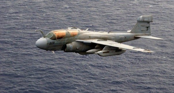 Морская пехота США осталась без самолётов РЭБ