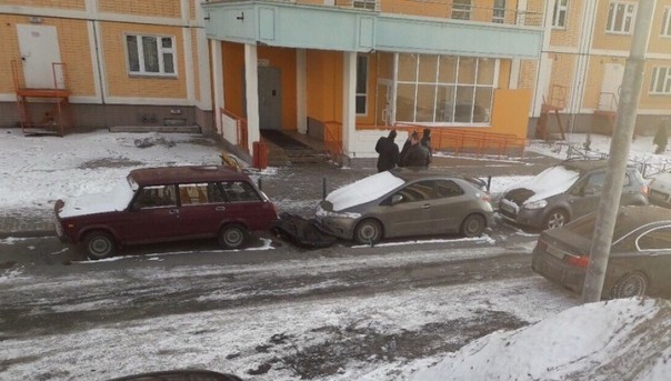 Подмосковного предпринимателя застрелили на глазах у соседей по дому