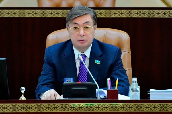 Сюрприз от Назарбаева | По поводу отставки Назарбаева | Назарбаев будет больше чем президентом