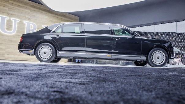 Кортеж притормозил: бренд Aurus не хотят пускать в Европу
