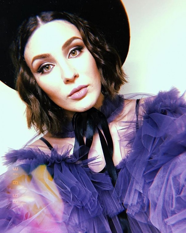 Отказавшаяся представлять Украину на Евровидении певица приехала в Россию