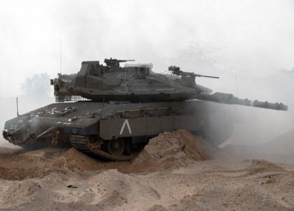 Израиль ответил танковым огнем на обстрел территории