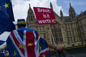 Палата общин поддержала перенос Brexit при отсутствии соглашения с ЕС