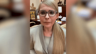 Тимошенко призвала украинцев смириться с победой Зеленского и своим сторонникам голосовать за него