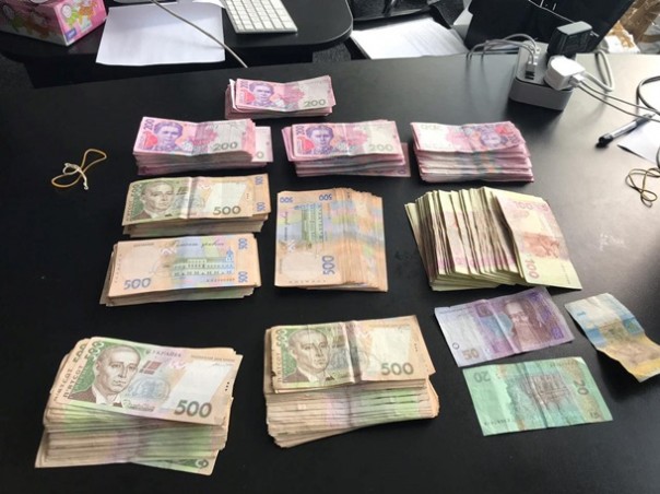 "Годный стартап": Киевлянин незаконное наладил производство iPhone