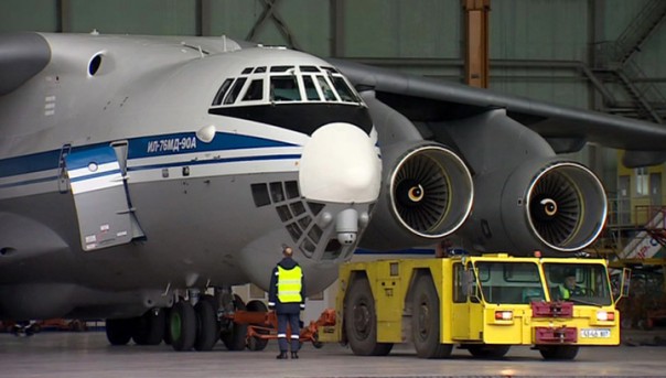 ВКС России получили первый тяжелый транспортный самолет | В Санкт-Петербурге вывели из цеха корабль противоминной обороны «Владимир Емельянов»