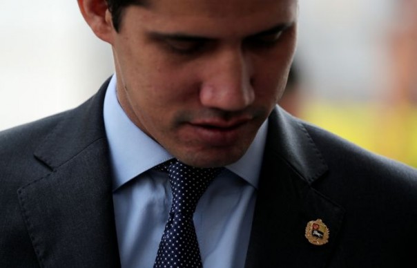 Национальное учредительное собрание Венесуэлы лишило Гуайдо неприкосновенности