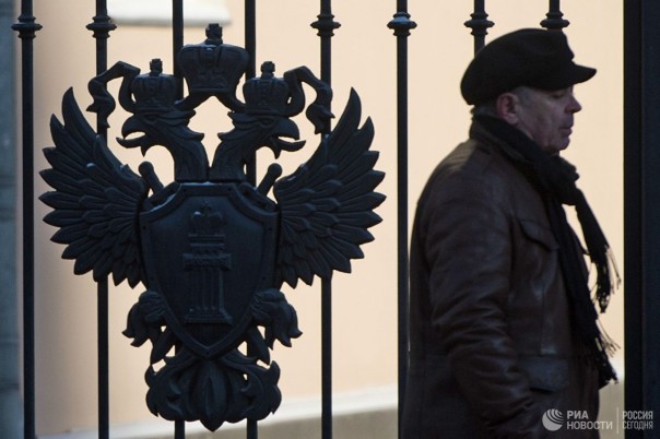 В "Роскосмосе" и "Ростехе" похитили более 1,6 миллиарда рублей