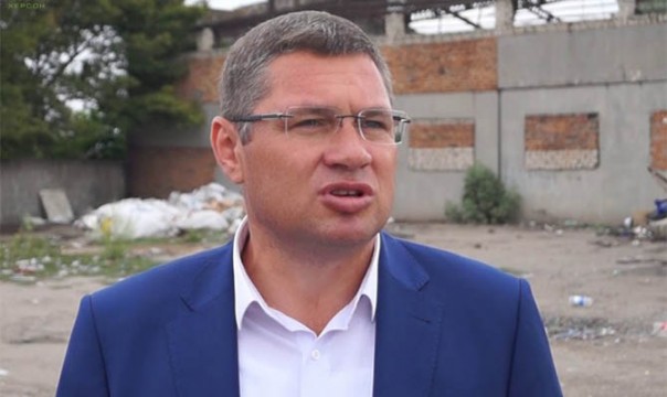 Тихий бунт по-украински. Теперь и Херсон: вертикаль Порошенко в областях продолжает сыпаться - пора бежать