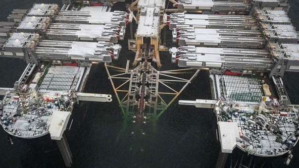 «Северный поток-2» затянуло в датские воды