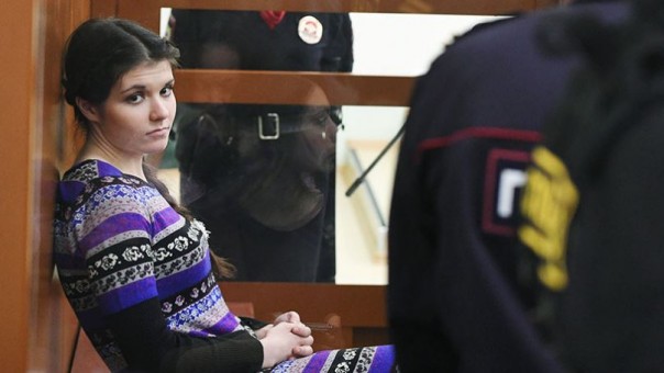 Пример Карауловой показывает необходимость усилить борьбу с экстремизмом в сети.