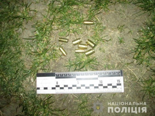 В Ровно возле школы устроили "разборки" со стрельбой