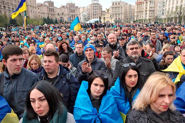 Кто лучше, Коломойский или Порошенко? Павел Шипилин