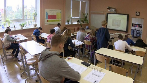 Языковая реформа в Латвии: толерантное отношение к русским закончилось?