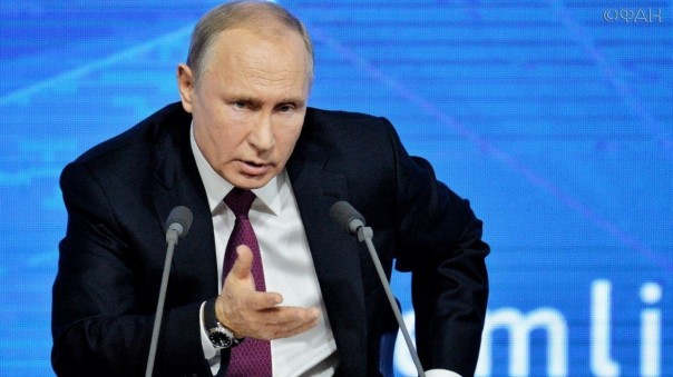 Владимир Путин проводит совещание по вопросам развития Астраханской области