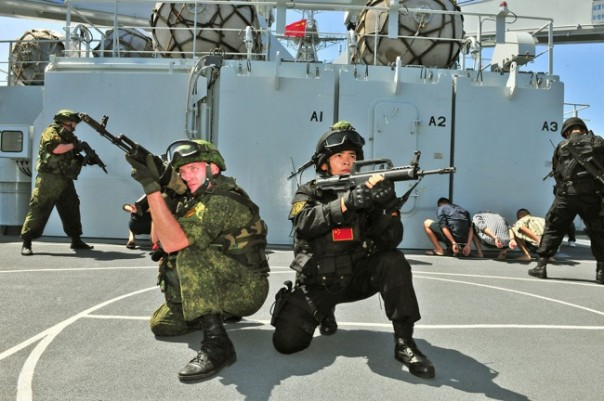 В морских учениях России и Китая будет задействовано 15 кораблей и подлодок