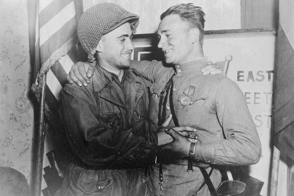 Встреча на Эльбе: почему американцы не взяли Берлин