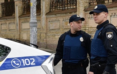 В Днепропетровской области на 9 мая два автобуса забросали камнями