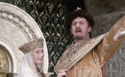 Бастуют все! Киев протестует: предприниматели вышли под КГГА | В Полтаве бастуют перевозчики | В Харькове бастуют предприниматели рынка "Барабашово"