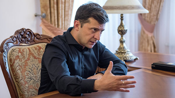 "Революции не будет". Зеленский готов оставить друзей Порошенко на постах