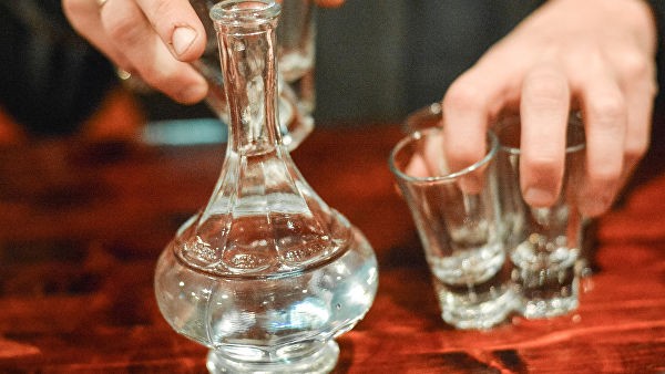 Ученый объяснил, почему в космосе запрещен алкоголь