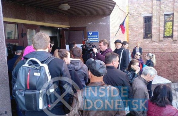 В ДНР начат приём заявлений на паспорт РФ: очереди с 5 утра