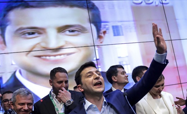 Financial Times (США): украинская политика абсурда