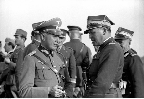 Польша хочет потребовать от Германии $1 трлн за ущерб во Второй мировой войне