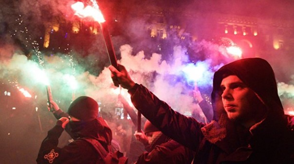 «Существа и недолюди»: В украинских школьных учебниках обнаружены открытые призывы к расправам над русскоязычными согражданами