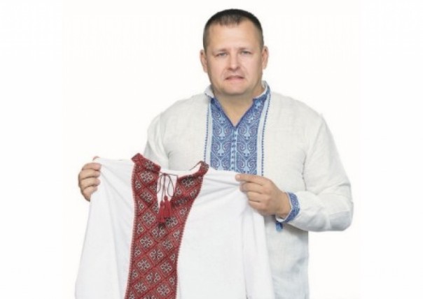 Вышиванки-переобуванки: Бывший нардеп партии Ющенко призвал бойкотировать день вышиванки