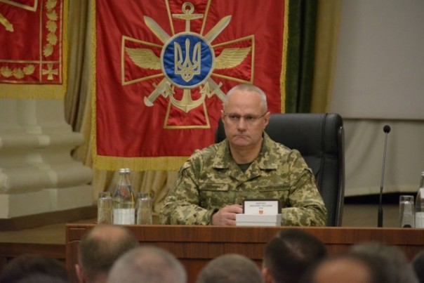 Глава Генштаба Украины признал ЛДНР зарубежьем: Пусть МИД с ними переговаривается | Хомчак ждет прямое вторжение России всегда, но не завтра