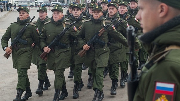 В Минобороны РФ разъяснили ситуацию с должностью главного сержанта