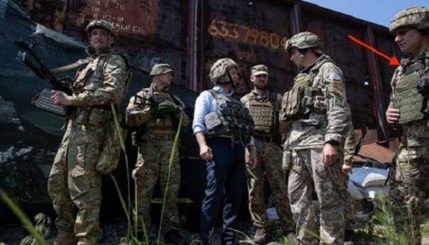 Новый глава Генштаба Украины опозорился на передовой