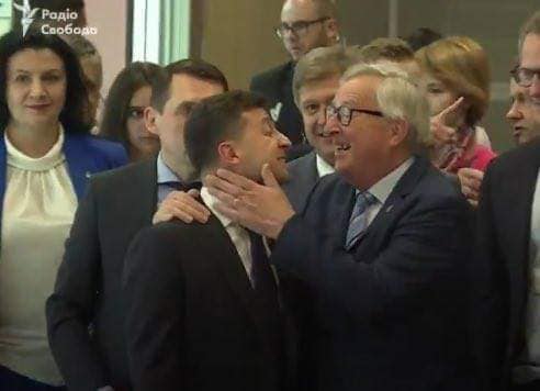 Украина продолжает курс на айсберг: Карета Зеленского превращается в тыкву. Александр Запольскис