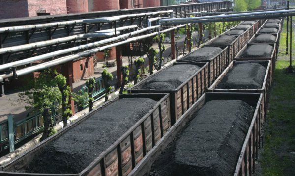 Украина планирует снять транспортную блокаду Донбасса и возобновить ж/д сообщение