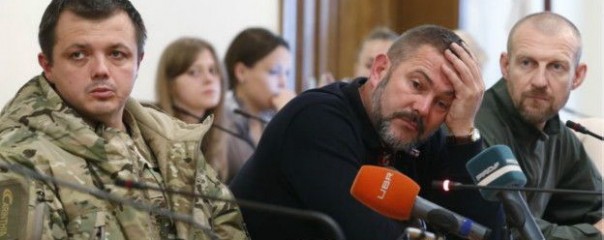 Украинский генерал раздолбал уголовников и комбатов в Раде