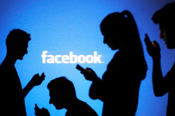 Пользователи больше не доверяют Facebook и удаляют аккаунты