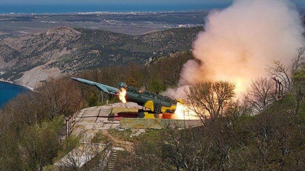 «Форпост в Чёрном море»: каким образом Россия обеспечивает береговую оборону Крыма